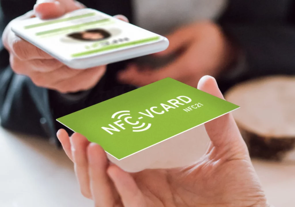 Visitenkarte basierend auf NFC-Technologie, hergestellt von der NFC21 GmbH